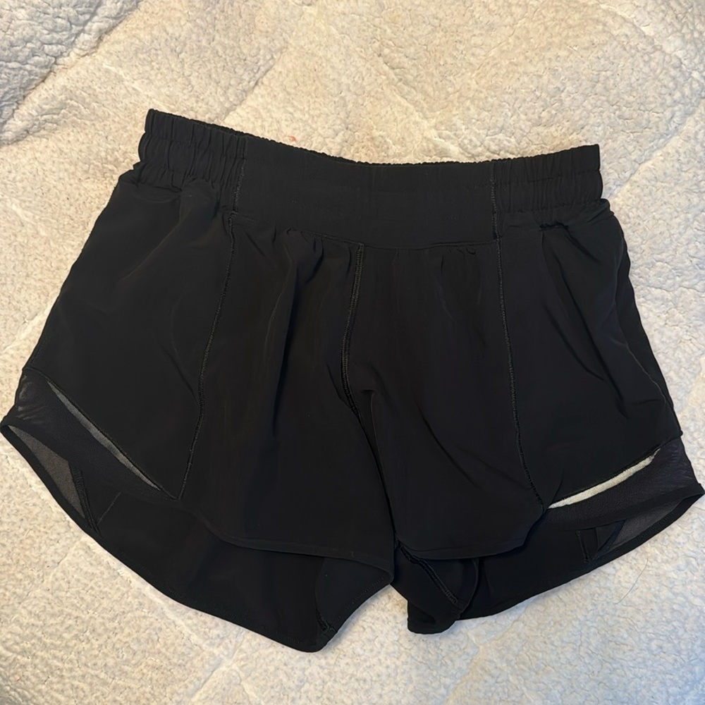 Hotty Hot Lined Short TALL size 6